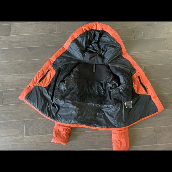 Lululemon cloudscape puffer jacket - Picture 4 of 10